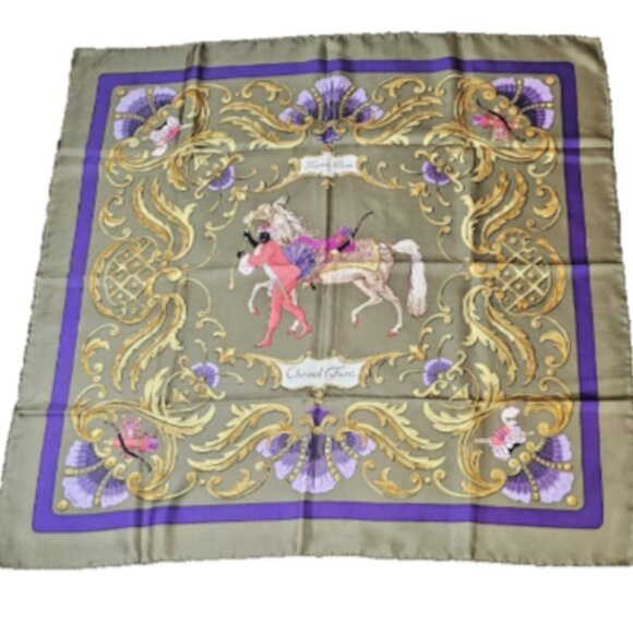 Hermès Cheval Turc Silk Scarf 90cm Olive Green Purple Horse Design by Vauzelles - Picture 2 of 10